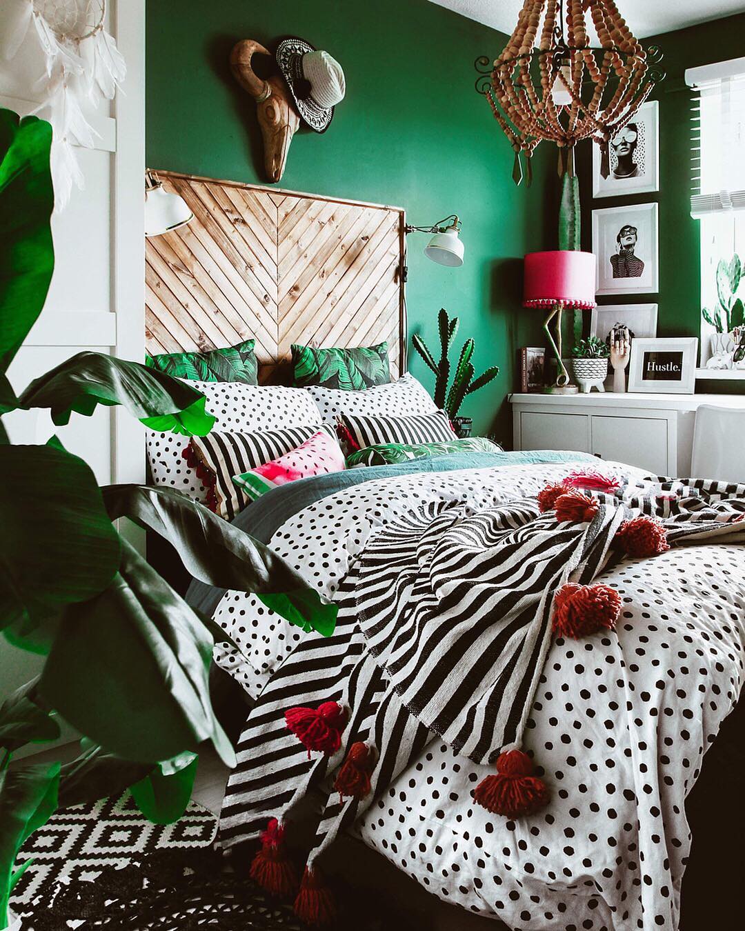 We’re in LOVE with Pati’s rich green wall